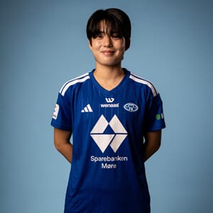 Hjemmedrakt 2026 kvinne